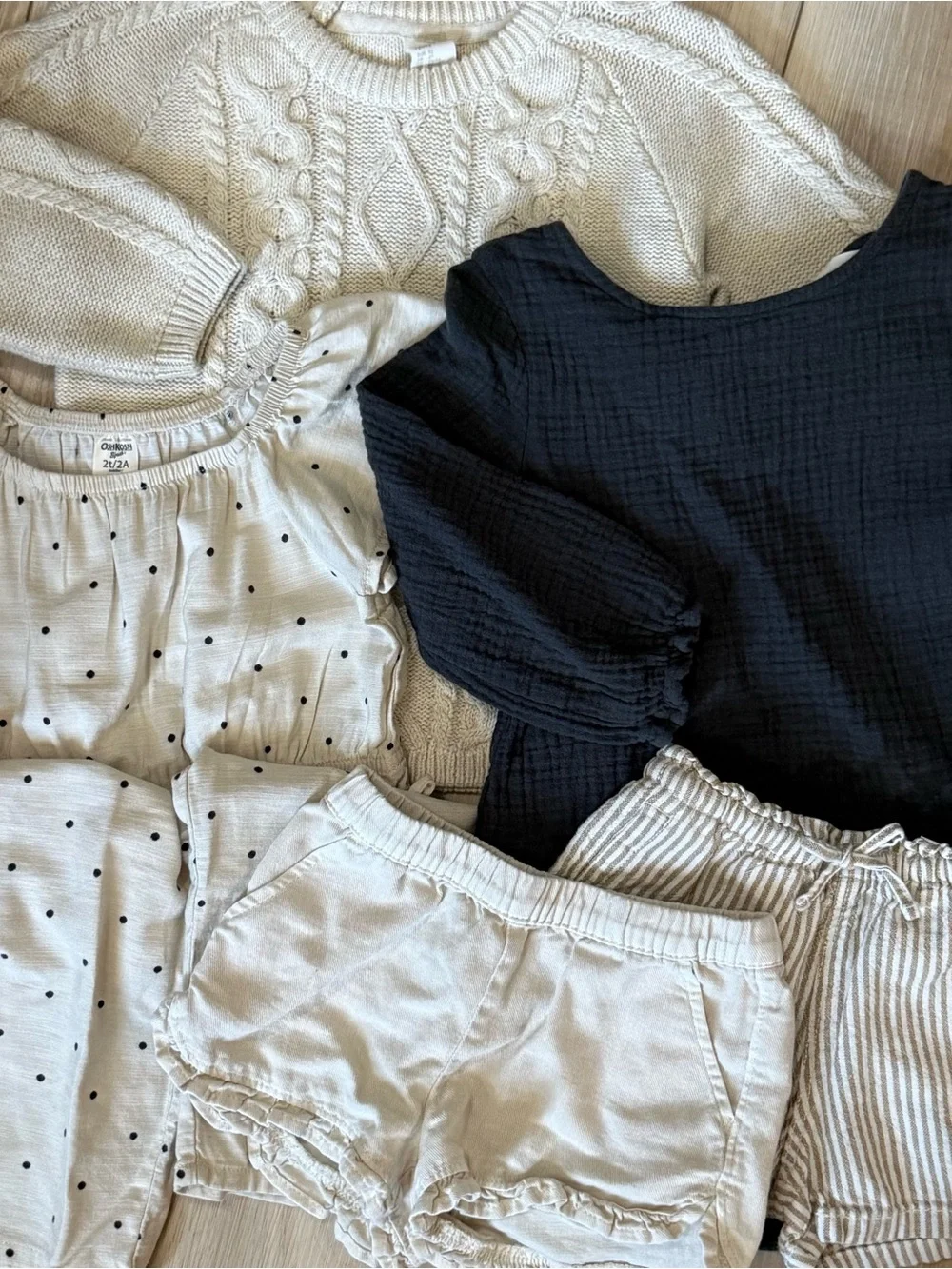 Toddler Girl • Neutral bundle • size 2T / 24 mo.